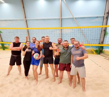 Стартовали со спорта