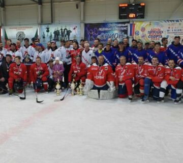 42 года с шайбой